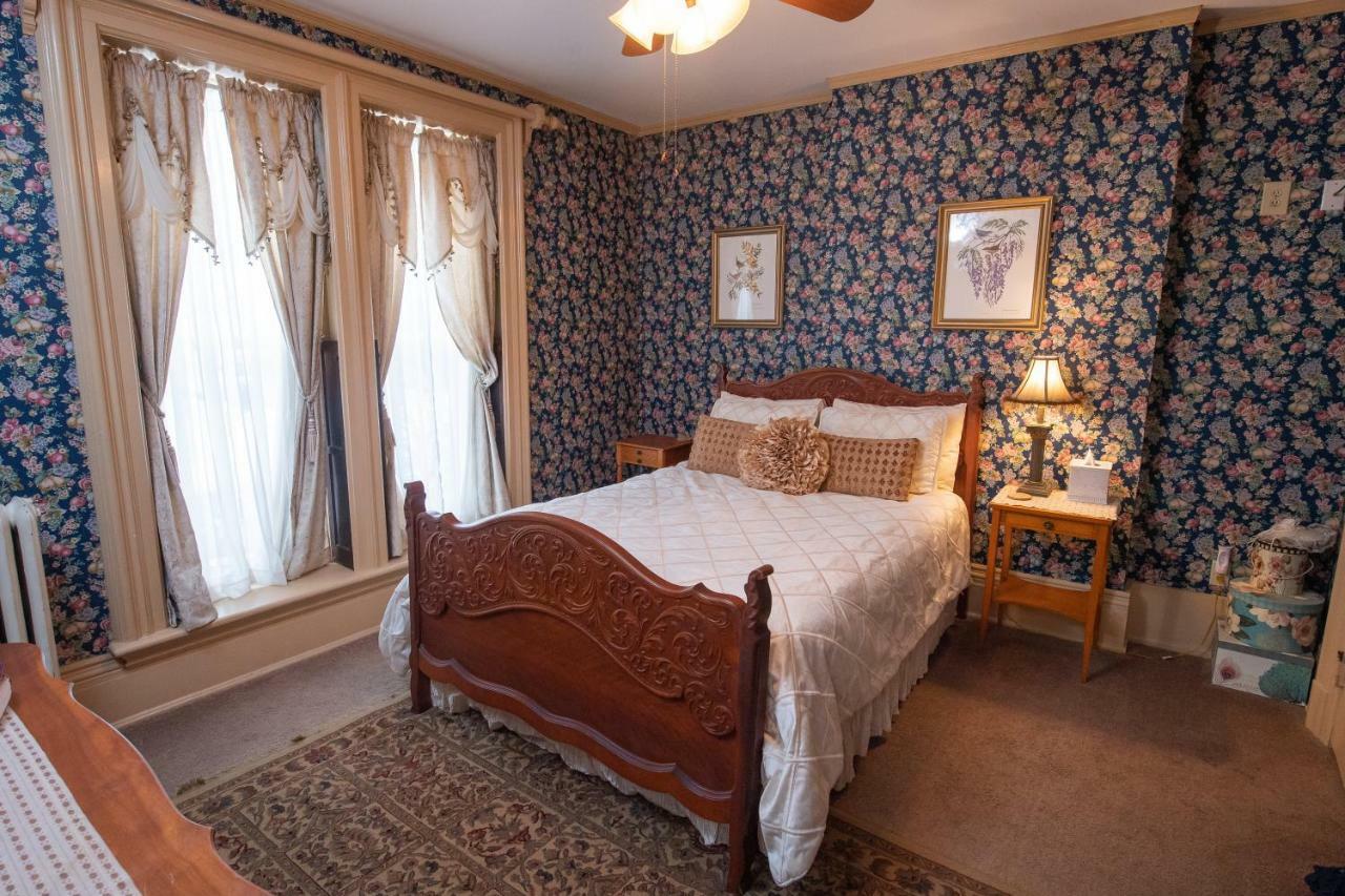 Spencer House Bed & Breakfast 이리 외부 사진