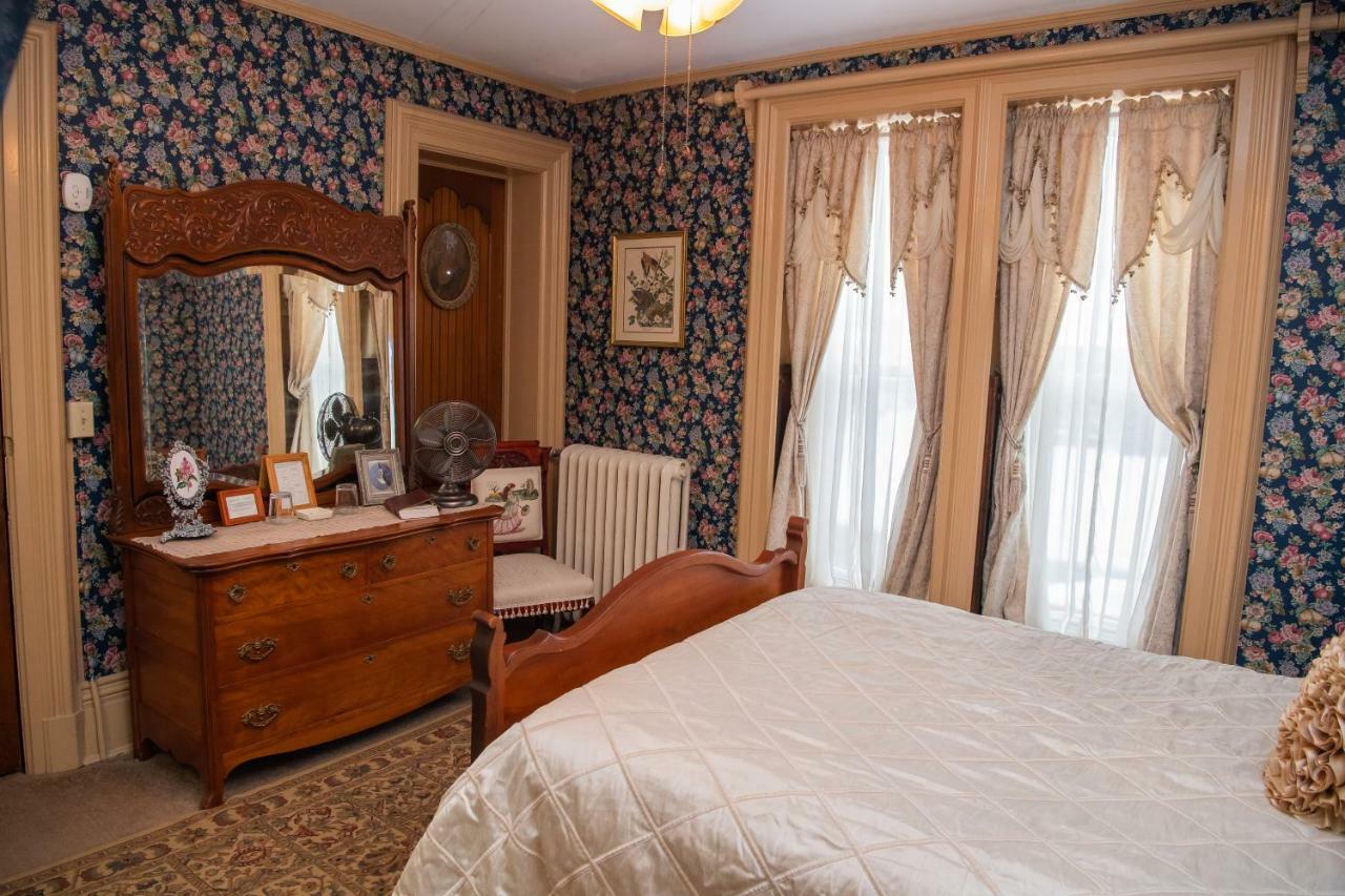 Spencer House Bed & Breakfast 이리 외부 사진
