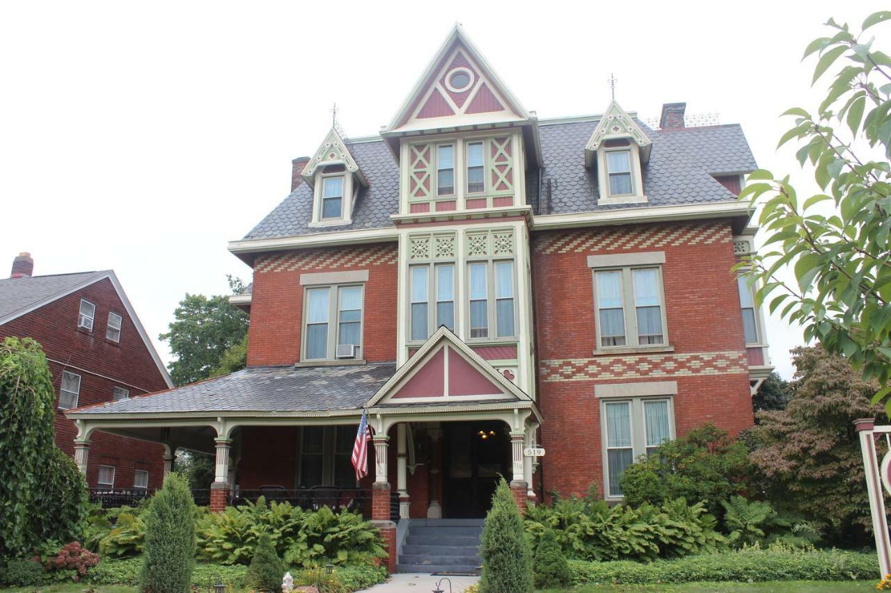 Spencer House Bed & Breakfast 이리 외부 사진